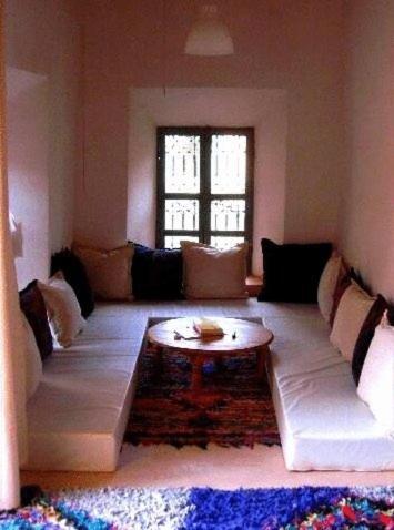 Kasbah Ait Moussa Bed & Breakfast Kelaat-M'Gouna ภายนอก รูปภาพ